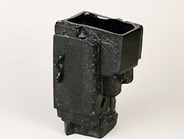 Black and White Vases
Garden Design
Calimesa, CA