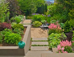 Terraced Modern Garden
Garden Design
Calimesa, CA