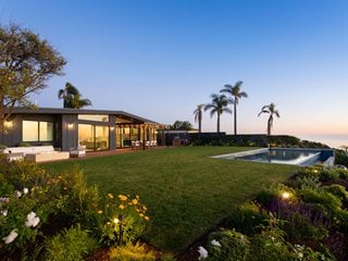 Malibu Beach House Backyard
Kate Anne Designs
Los Angeles, CA