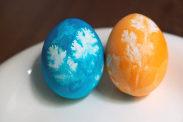 Easter Eggs Stenciled With Herbs
Garden Design
Calimesa, CA