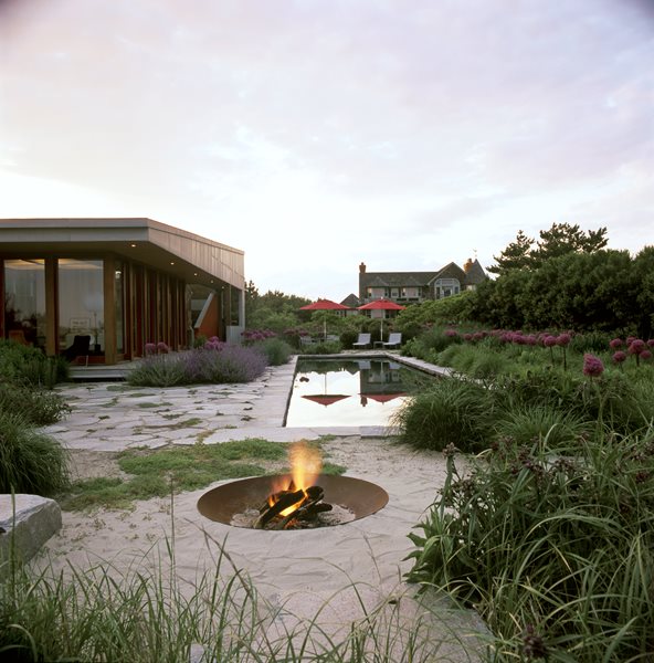 Oehme, van Sweden & Associates, Inc.
Washington, DC