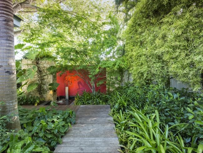 Tropical Walkway, Red Wall, Craig Reynolds Design
Garden Design
Calimesa, CA