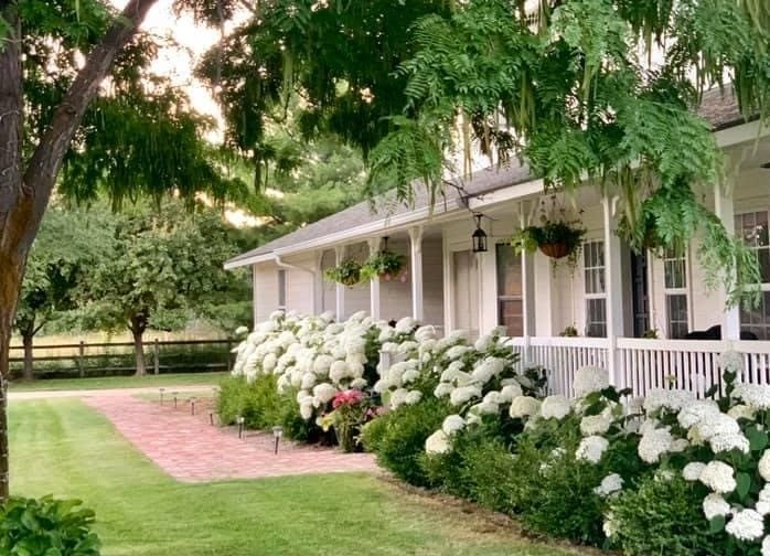 White Farmhouse With Hydrangeas
"Dream Team's" Portland Garden
Garden Design
Calimesa, CA