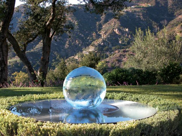 Aqualens acrylic sphere