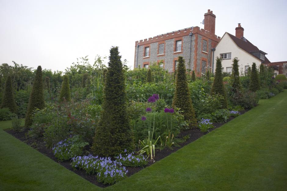 Chalkland Farm rose garden
