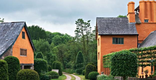 Arne Maynard's Rustic Home in Wales, Photo Gallery Arne Maynard's Rustic Home in Wales, Photo Gallery