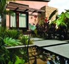 Gabor + Allen Courtyard Garden