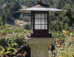 Bird Feeder On Pedestal
Garden Design
Calimesa, CA