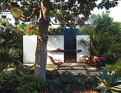 Framed Fireplace
Jay Griffith Landscape
Venice, CA