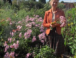 Garden And Cooking Enthusiast Barbara Dallao
Garden Design
Calimesa, CA