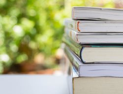 Garden Books
Shutterstock.com
New York, NY