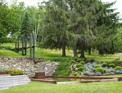 Glen Villa, Quebec Garden
Site & Insight
North Hatley, Quebec