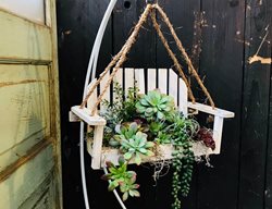 Hanging Garden Bench
Carolynn Dilbeck
Calimesa, CA