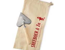 Heart-Sharped Garden Trowel
Garden Design
Calimesa, CA