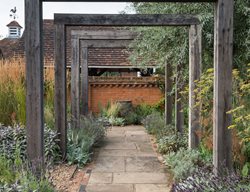 Pergola, Walkway
Garden Design
Calimesa, CA