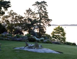 Rock With Chairs And View121
Garden Design
Calimesa, CA
