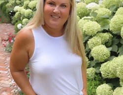 Skye Hamilton, Hamilton House Designs
Garden Design
Calimesa, CA