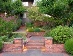 Terraced Front Yard, Brick Wall And Walkway
Garden Design
Calimesa, CA