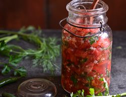 Vermont Maple, Tomato Salsa
Garden Design
Calimesa, CA