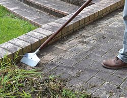 Weed Early & Often
Garden Design
Calimesa, CA