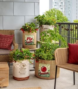 Balcony planters