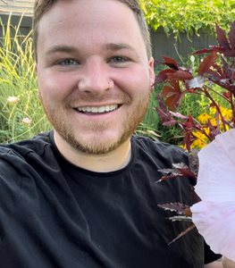 Robbie Mcmenomy
Garden Design
Calimesa, CA