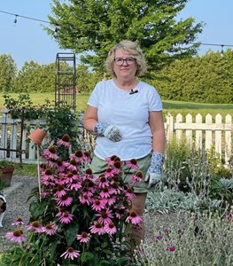 Tracy Hiebert
Garden Design
Calimesa, CA