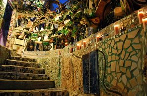 Philadelphia’s Magic Gardens, Lit Up Stone Path
Garden Design
Calimesa, CA
