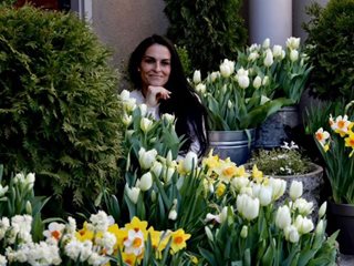 Melissa With Tulips
Garden Design
Calimesa, CA
