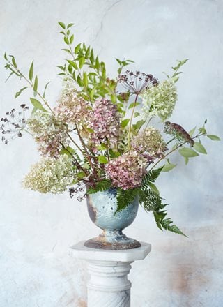 Image of Pinky Winky Hydrangea in a bouquet