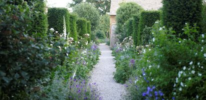 The Garden of Temple Guiting, Cotswold
Garden Design
Calimesa, CA
