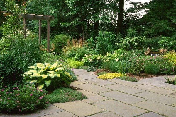 2010 APLD Landscape Design Awards
Salsbury-Schweyer, Inc
Akron, OH