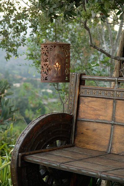 A Pasadena Garden by Heather Lenkin
Garden Design
Calimesa, CA