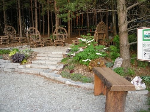 A Rustic Perennial Paradise
Plant Paradise Country Gardens
Caledon, ON