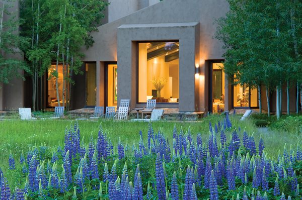 ASLA's 2011 Best Residential Landscapes
Garden Design
Calimesa, CA