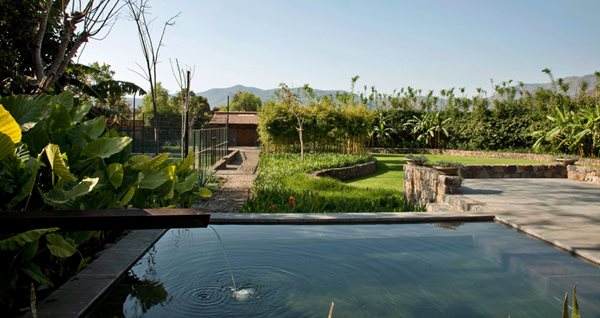 ASLA's 2012 Best Residential Landscapes
Garden Design
Calimesa, CA