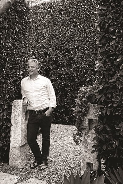 At Home with Scott Shrader: Photo Gallery
Garden Design
Calimesa, CA