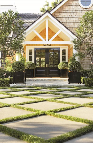 At Home with Scott Shrader: Photo Gallery
Scott Shrader
West Hollywood, CA