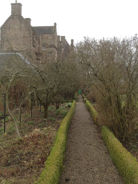 Crail, Scotland
Garden Design
Calimesa, CA