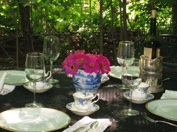 Creating a Shade Garden
Garden Design
Calimesa, CA