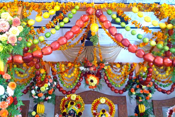DIY Marigold Garlands
Garden Design
Calimesa, CA