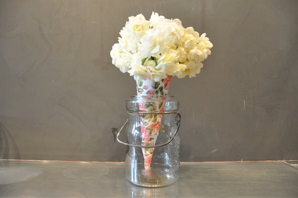 DIY Valentine's Day Posies and Arrangements
Garden Design
Calimesa, CA