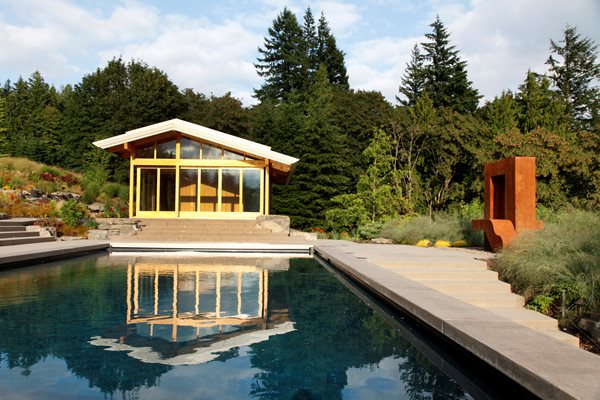 "Dream Team's" Portland Garden
Garden Design
Calimesa, CA