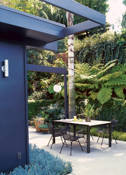Eat, Play, Lounge
Garden Design
Calimesa, CA