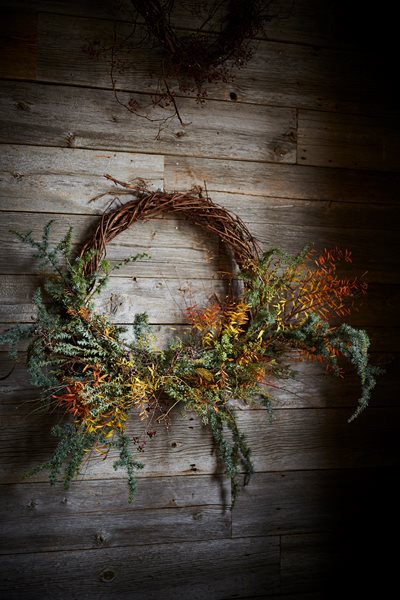 Fall Décor, Wreath, Autumn Wreath
From-the-Garden Wreaths for Holiday Decorating: Slideshow
Garden Design
Calimesa, CA
