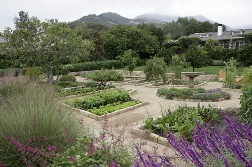 Hotel Gardens Worth Visiting
Garden Design
Calimesa, CA