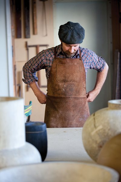 Into the Wood: The Craft of Joshua Vogel
Garden Design
Calimesa, CA