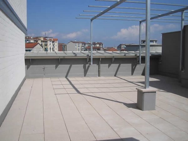 Italy: Green Terrace Roof Garden
Garden Design
Calimesa, CA