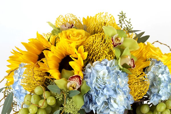 Lee James — Floral Design
Garden Design
Calimesa, CA