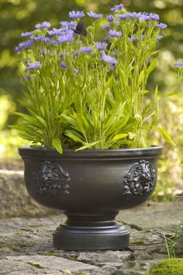 Louisville Stoneware Garden Containers
Garden Design
Calimesa, CA